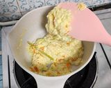 Foto langkah ke 5 dari resep Mpasi Nasi Telur [Cepat dan Mudah].