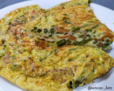 Foto del paso 7 de la receta: Tortilla de espárragos y rebozuelos
