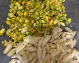 A picture of step 5 of Sheer khurma.