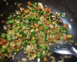 हेल्दी मका पोहे😋 (healthy maka pohe recipe in marathi) रेसिपी स्टेप 1 फोटो 
