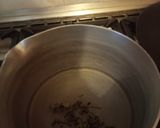 A picture of step 2 of Kashmiri Tea.