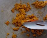 A picture of step 4 of Methi matar malai stuffed paratha.