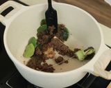 Foto langkah ke 3 dari resep Soto Betawi Ayam Devina Hermawan.