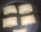 Foto langkah ke 6 dari resep Bolen pisang Teflon.