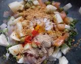 A picture of step 2 of Instant Maggi Chaat.