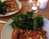 A picture of step 8 of Onion, cheese and tomato tart.