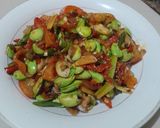 Foto langkah ke 5 dari resep Ikan Asin goreng siram tumis pete.