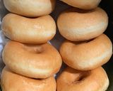 Foto langkah ke 6 dari resep Donat ekonomis.