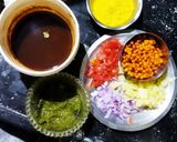 A picture of step 1 of Bombay Shev Puri.
