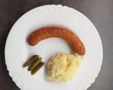 Sült kolbász krumplipürével recept fázis 9 fotója