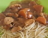 Foto langkah ke 6 dari resep Spaghetti Kare Jepang.