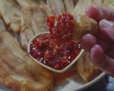 Foto langkah ke 4 dari resep Pisang Goreng Sambal Terasi.