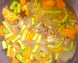 Foto langkah ke 6 dari resep Sup Kaki Sapi atau Kikil Super Praktis.