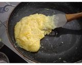 A picture of step 2 of Nagpur style Orange Halwa without sugar.