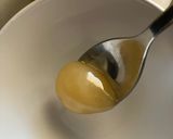 Foto del paso 5 de la receta: Postre rapidísimo de Kéfir con nueces, chocolate y miel de azahar