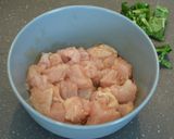 Une image de l'étape 1 de Noodles poulet spoon Pak-choiInspiration Thaïe.