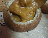 A picture of step 9 of Bunny chow stuff in gobhi awadhi.