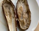Foto del paso 4 de la receta: Berenjena rellena de mijo y guisantes