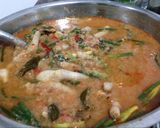 รูปขั้นตอนการทำที่ 1 ของ ขนมจีนน้ำยาตีนไก่