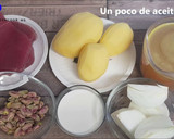 Foto del paso 1 de la receta: Atún con salsa de pistachos y patatas en Trending Cooking