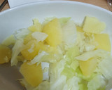 Foto del paso 2 de la receta: Trinxat con tortilla de bacalao
