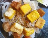 A picture of step 9 of Gado-gado (Indonesian traditional salad with peanut sauce).