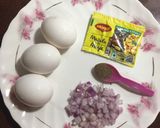 A picture of step 1 of Cabbage Maggi Wraps.
