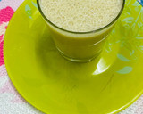 A picture of step 2 of Banana Dates milkshake.