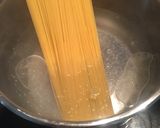 Foto langkah ke 1 dari resep Spaghetti aglio olio ala rumahan.