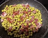 Foto del paso 3 de la receta: Guisantes con taquitos de jamón