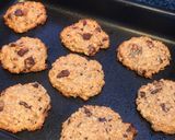 Foto del paso 4 de la receta: Cookies de avena y chocolate