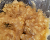 Foto del paso 1 de la receta: Galletitas de banana y coco🍌🥥