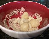 Foto langkah ke 3 dari resep Onde onde ketawa / onde onde ngakak anti gagal.