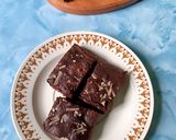 Foto langkah ke 5 dari resep Shiny Fudgy Brownies 1Telur.