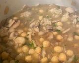 Foto del paso 3 de la receta: Potaje de garbanzos con setas y coliflor