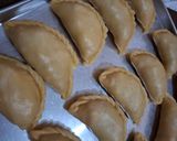 Foto langkah ke 12 dari resep Pastel Isi Sayuran Ebi.
