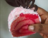 ஜாம் ரோல் கேக் (Jam roll cake recipe in tamil) ரெசிபி ஸ்டேப் 13 புகைப்படம்