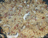 Foto del paso 5 de la receta: Arroz frito con currys, setas y bacon