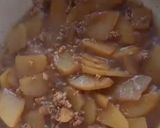 Foto langkah ke 6 dari resep Kentang kecap daging babi cincang.