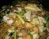 Foto langkah ke 4 dari resep Mi Goreng Jawa.
