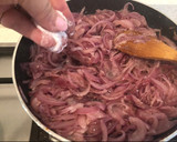 Foto del paso 3 de la receta: Budín de cebolla morada