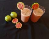 A picture of step 4 of Refreshing Guava Juice.