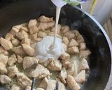 Csirkés ragu bulgurral (tej mentes) recept fázis 2 fotója