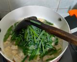 Foto langkah ke 3 dari resep Jangan Tempe + Godong Brambang (Sayur Tempe + Daun Bawang Merah).