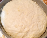 Foto del paso 1 de la receta: Pizza de salmón y alcaparras