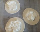 A picture of step 2 of Fluffy's yummy tartlets with goat's cheese & pumpkin flowers.