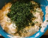 A picture of step 2 of Horseradish Dill Sauce.