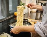 Hình bước làm 5 của món Mì Ý sốt kem nấm