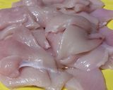 Foto del paso 1 de la receta: Pollo rebozado con semillas de sésamo