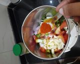 A picture of step 4 of Dhaniye ki chutney.